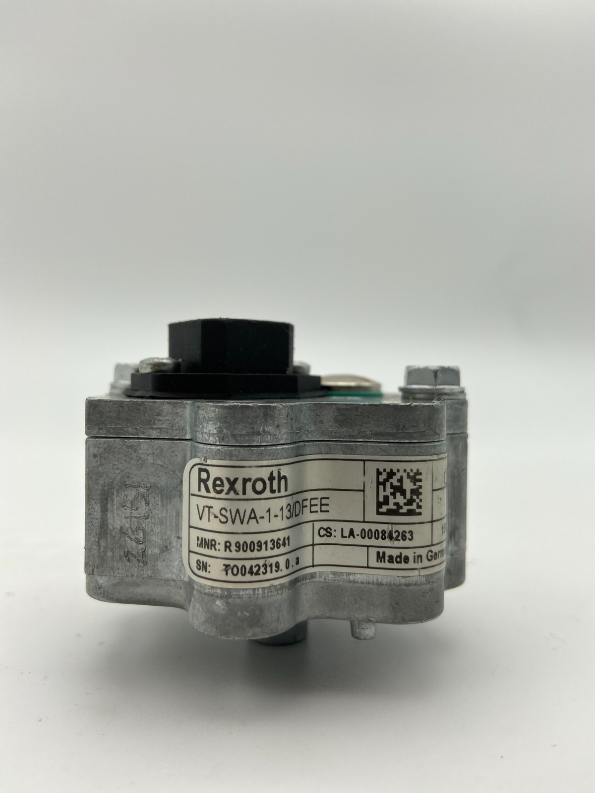 Rexroth – Angle Sensor – R900913641, VT-SWA-1-1X/DFEE – Genuine-New