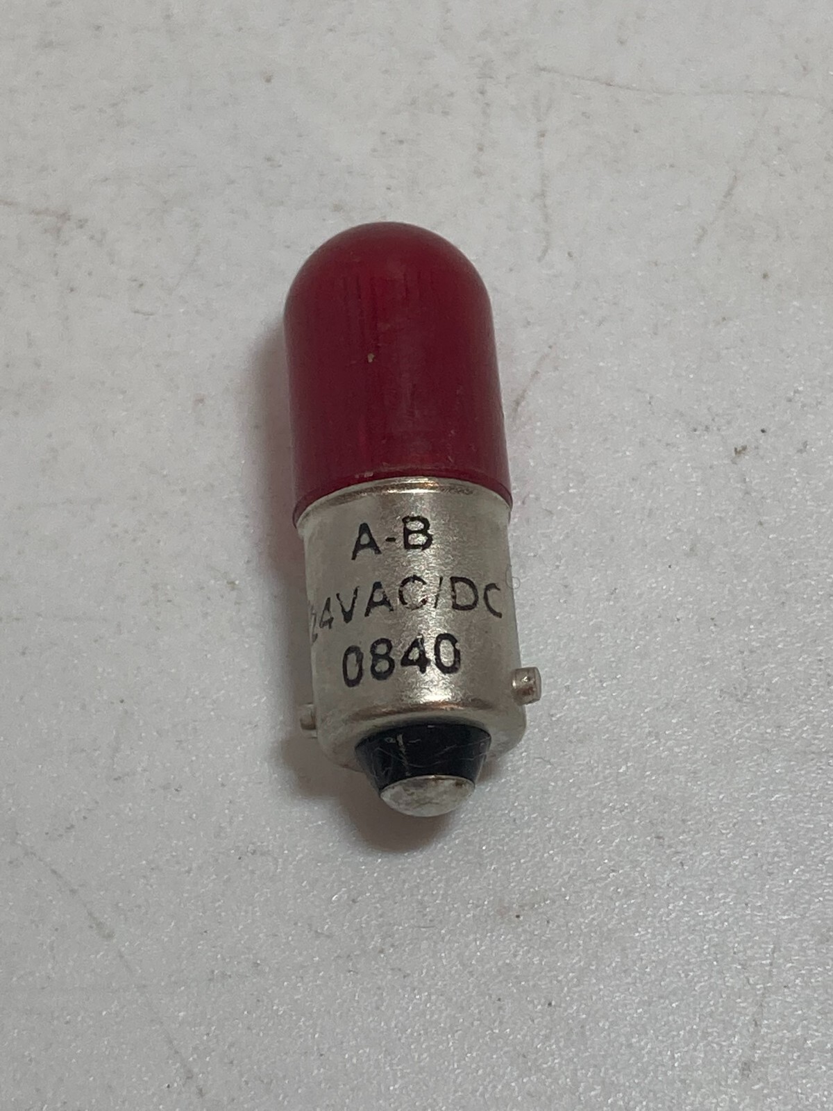 ALLEN BRADLEY 800T-N319R BULB LED RED 24VAC/DC NNB