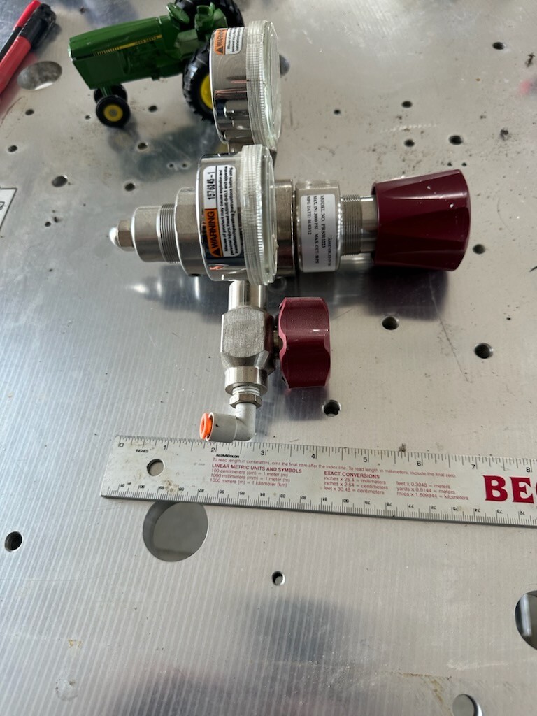 PRS301223 ProStar High Purity Gas Pressure Regulator, Max 3000 psi