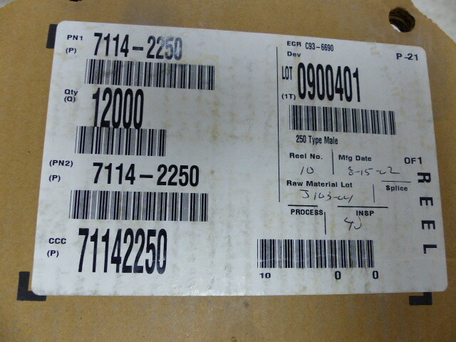 YAZAKI 7114-2250 Qty of 325 per Lot YAZAKI 7114-2250