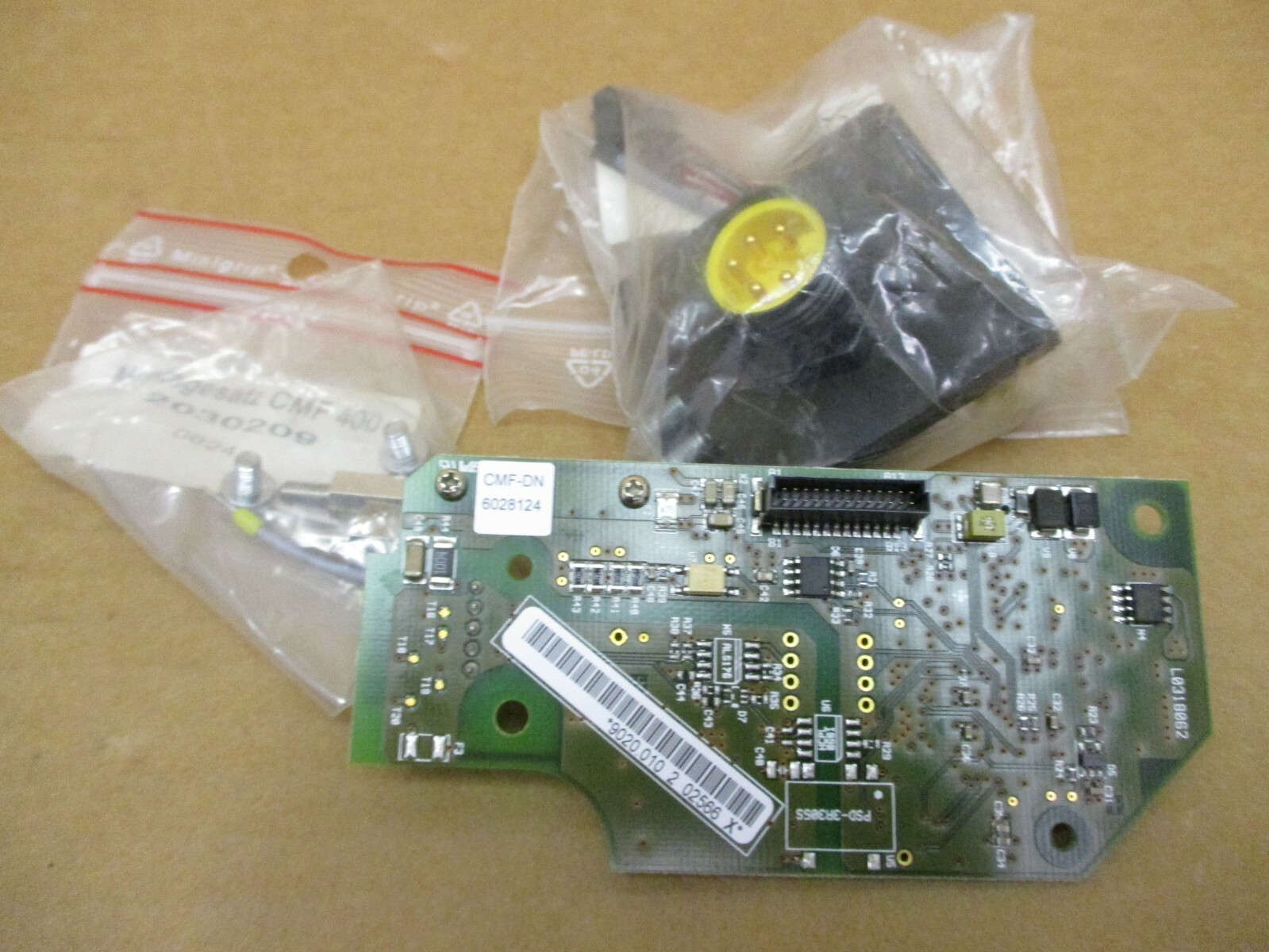 New SICK Sensor Intelligence CMF400-2201 Gateway For DeviceNet A2813DH