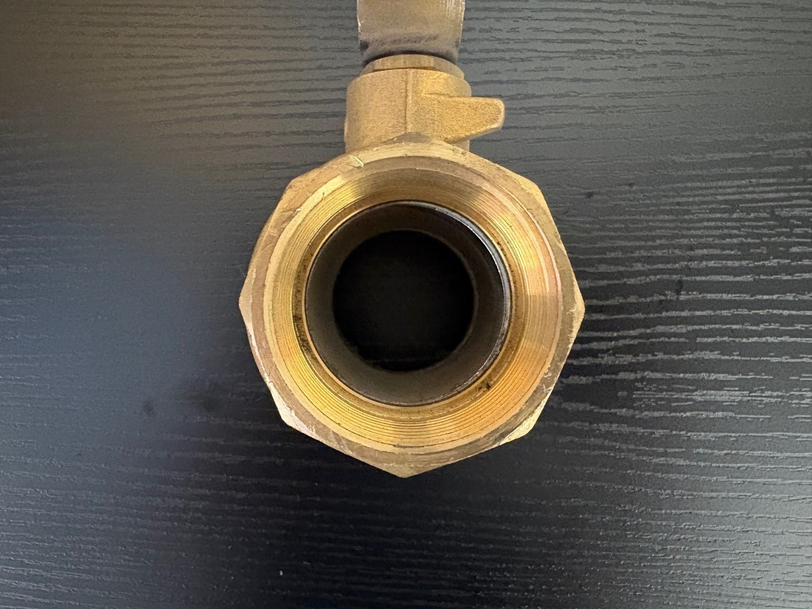 Ferguson Brass Ball Valve 250 PSI 2-1/2″ FNW410AJ