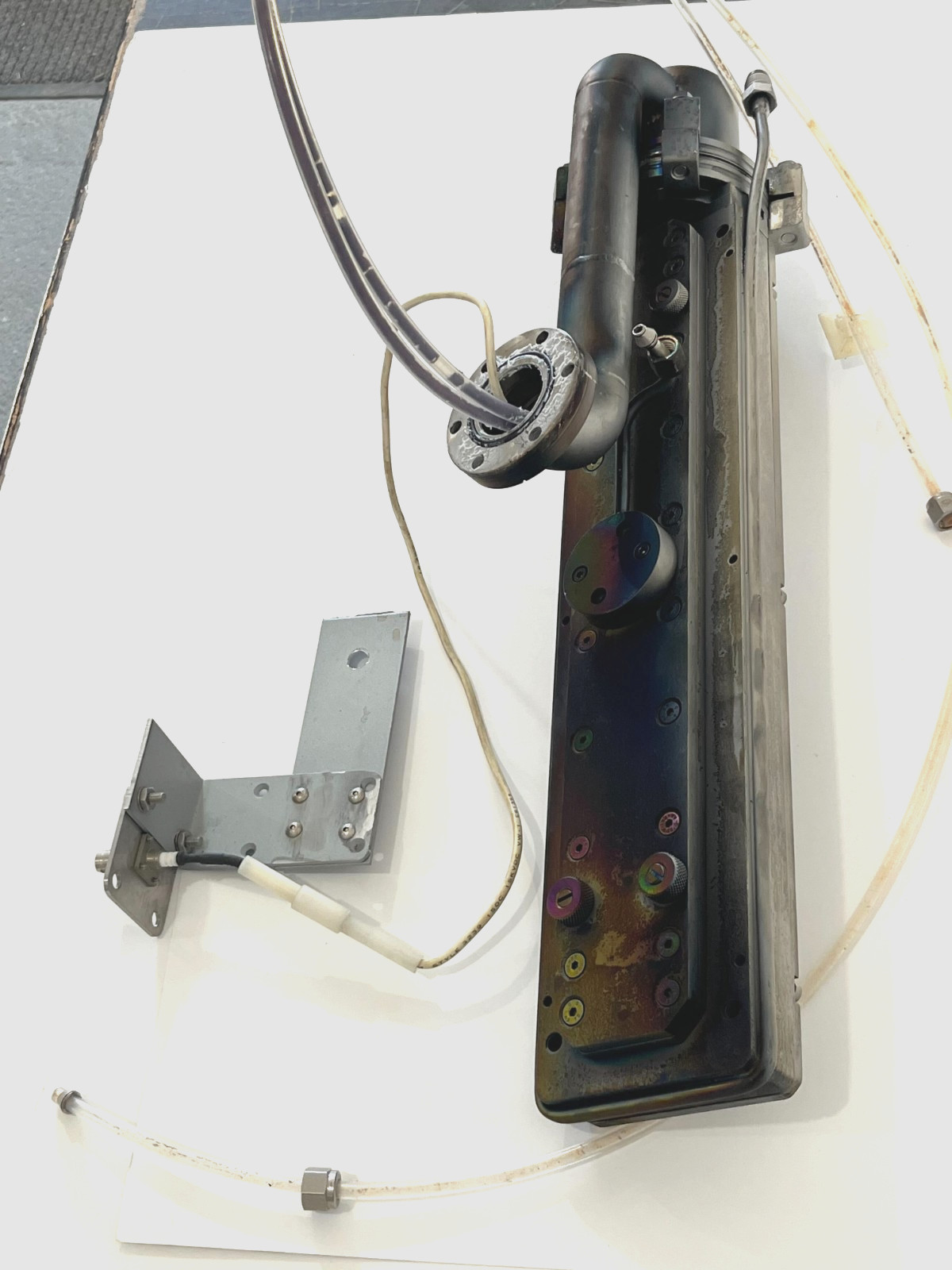 Veeco ALS340L Anode Layer Source ion gun 300mm linear DC