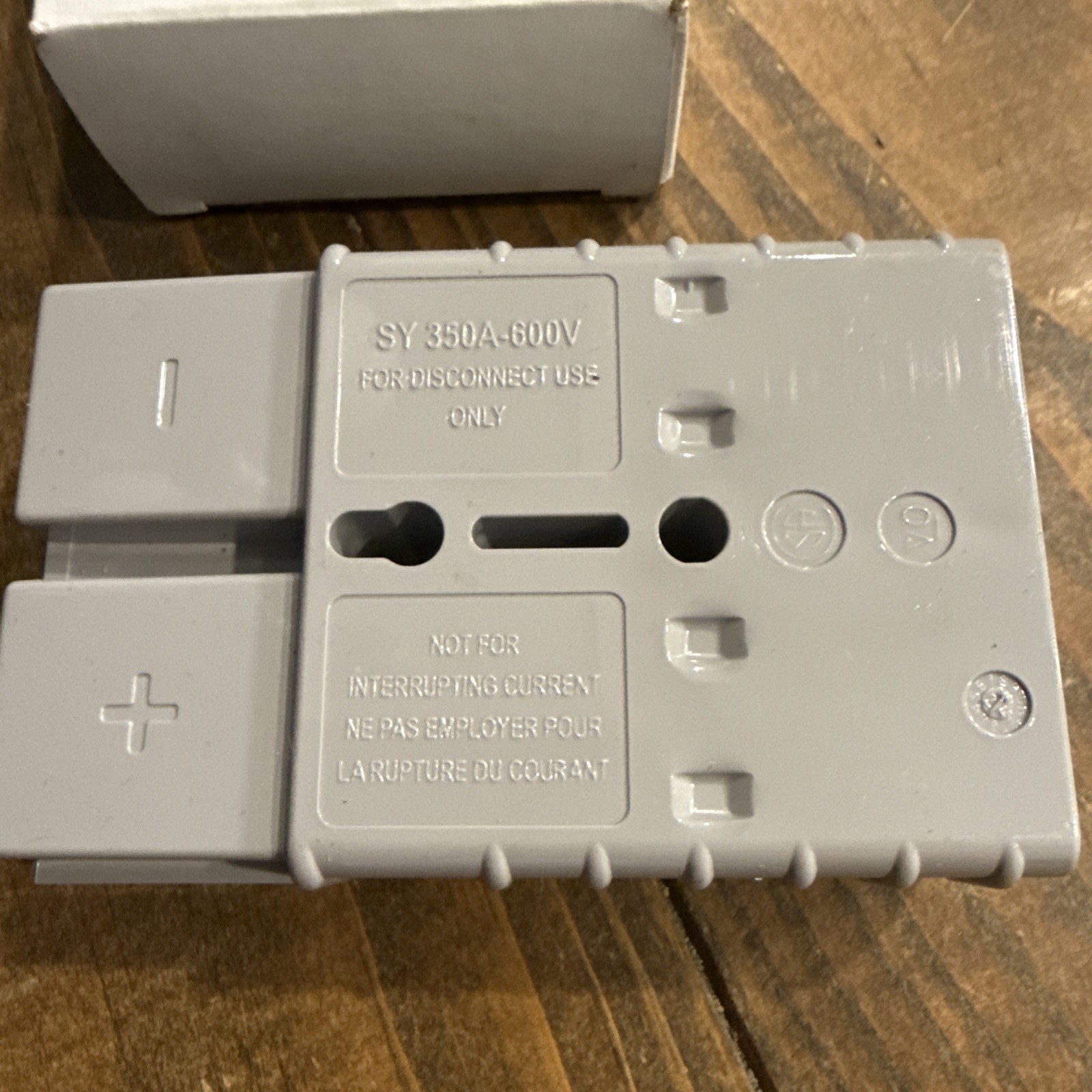 New TSA/INAN-222 350A Gray Battery Connector Housing. NEW.