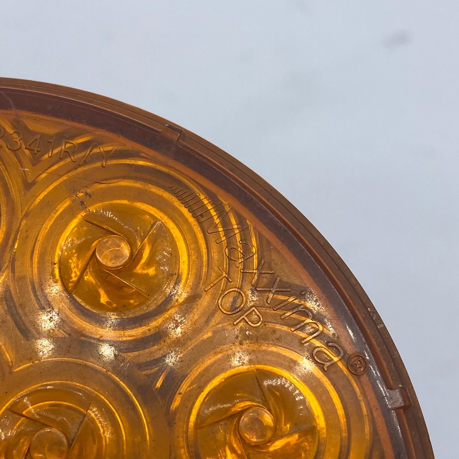 Maxxima M42341R/Y S/T/T/Park Light Led Amber/Red 4-5/16Dia 🔔