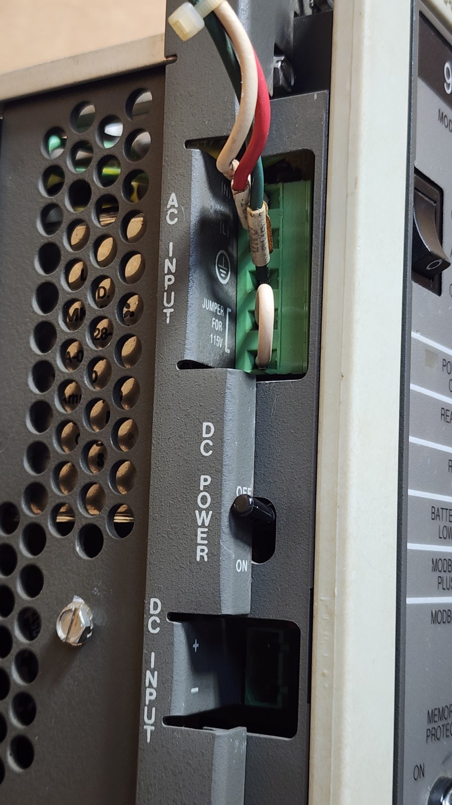 AEG 984 Modicon Programmable Controller PC-0984-785 For Parts Only