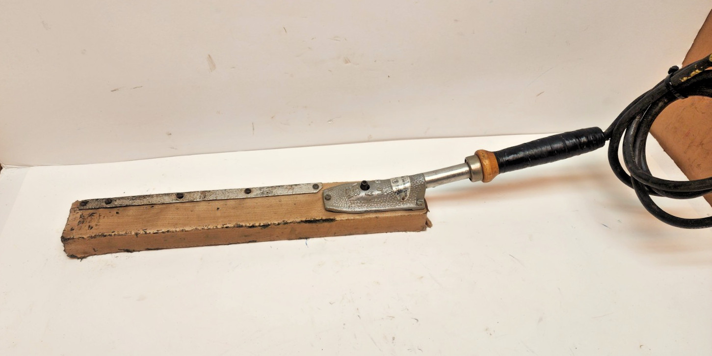 Heat Seal Large Hand Iron 2″ x 14″ Model 214 Variable Heat 650w Free Shipping