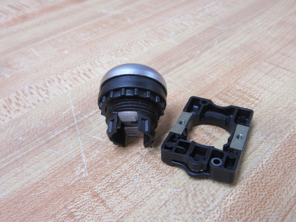 Eaton M22-DL-W Klockner/Moeller Push Button M22DLW (Pack of 2)