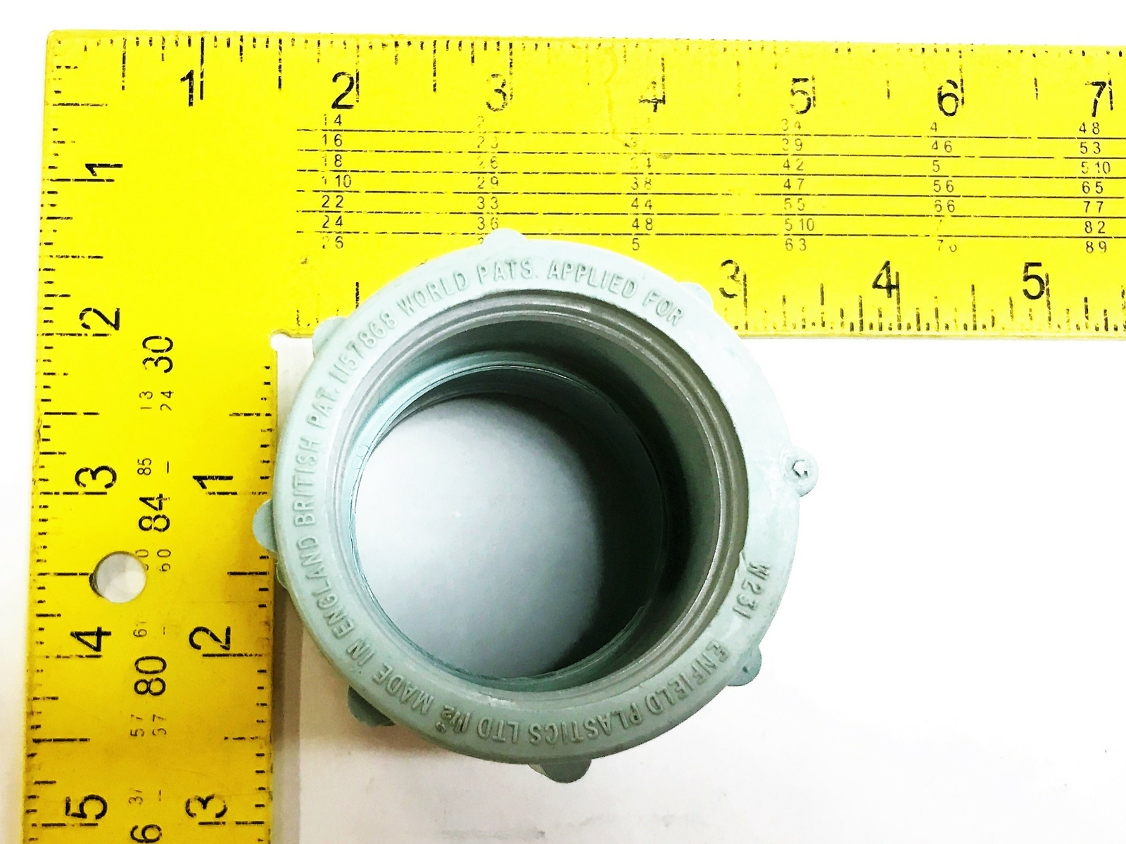 Enfield 1-1/2″ Labline Acid Waste MJ x MJ FRPP Coupling W161 NOS