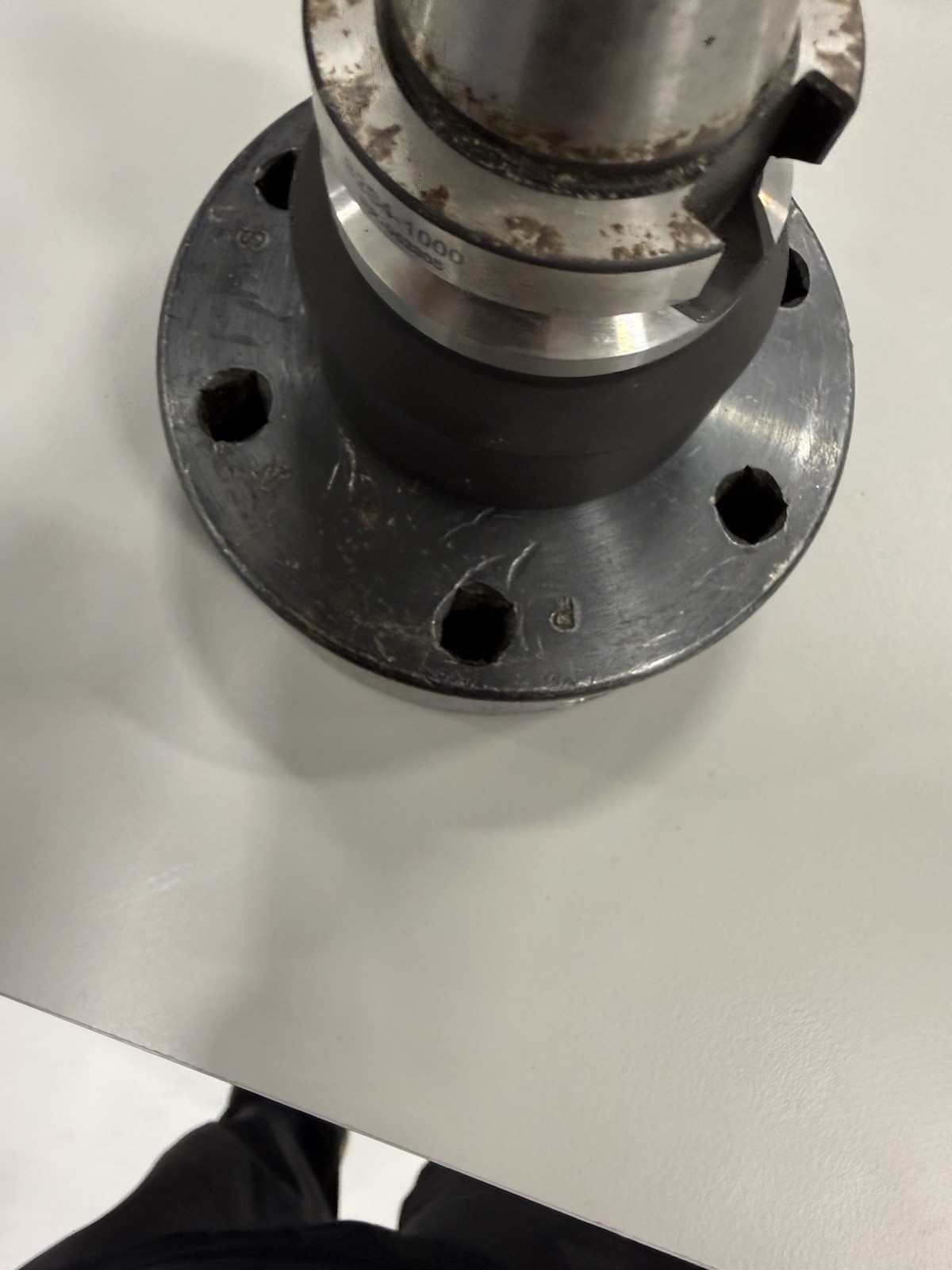 COMMAND TOOLING SYSTEMS B2S4-1000 BT30, FACEMILL HOLDER, Shell Mill BT30