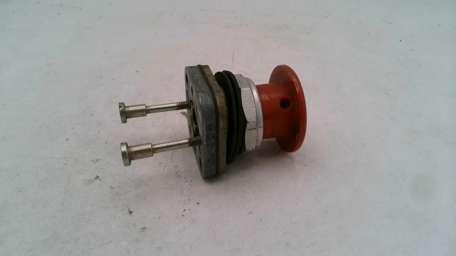 EMERGENCY STOP PUSH BUTTON SWITCH