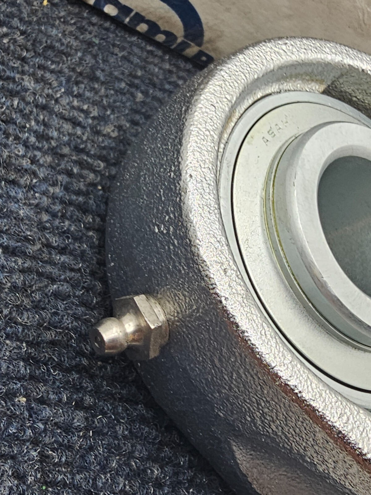AMI ASAHI UCP207-20NPMZ2: PILLOW BLOCK BEARING 1-1/4″ SHAFT