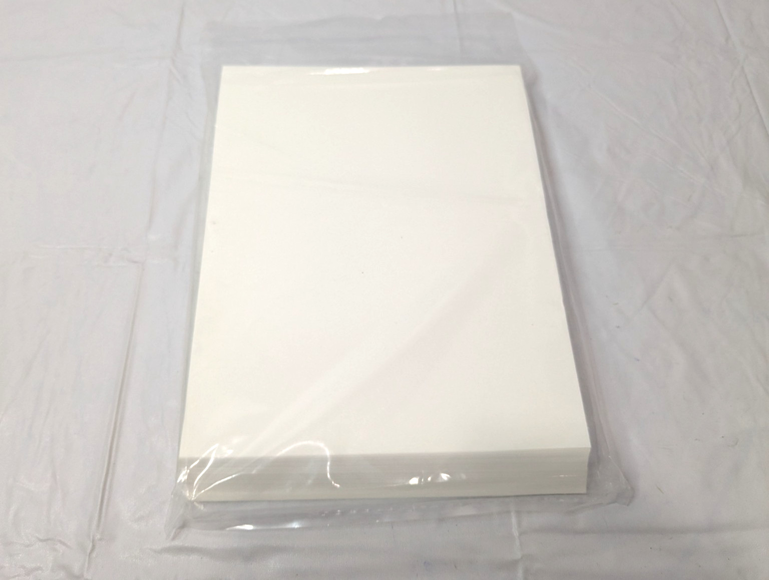 CleanTeam Anti-Static & Clean Room White Paper 8.5″ x 11″ 250 Sheets 100-95-501W