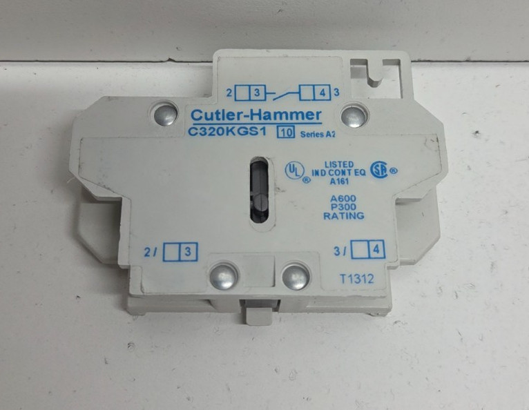 NEW NO BOX! CUTLER-HAMMER 6A 120V 1NO AUXILIARY CONTACT C320KGS1