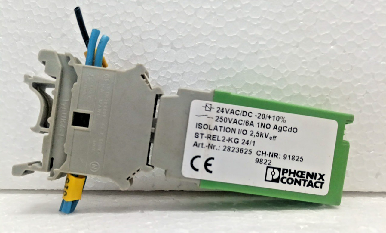 Phoenix Contact ST-REL2-KG 24/1 24 VAC/DC Art Nr : 2823625 Lot Of 3 Pcs