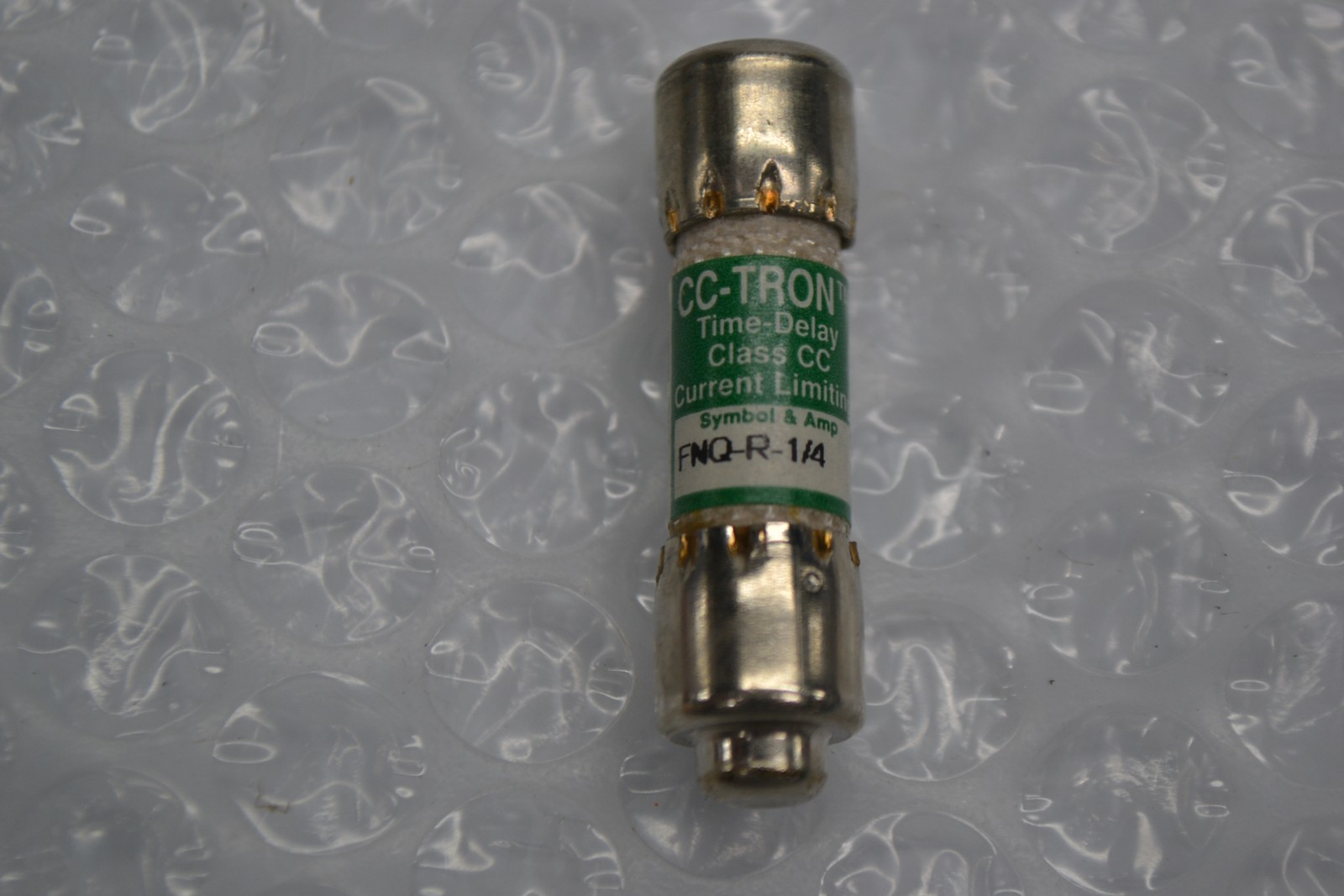 CC TRON FNQ-R-1/4 FUSE LOT OF 8 NSNP