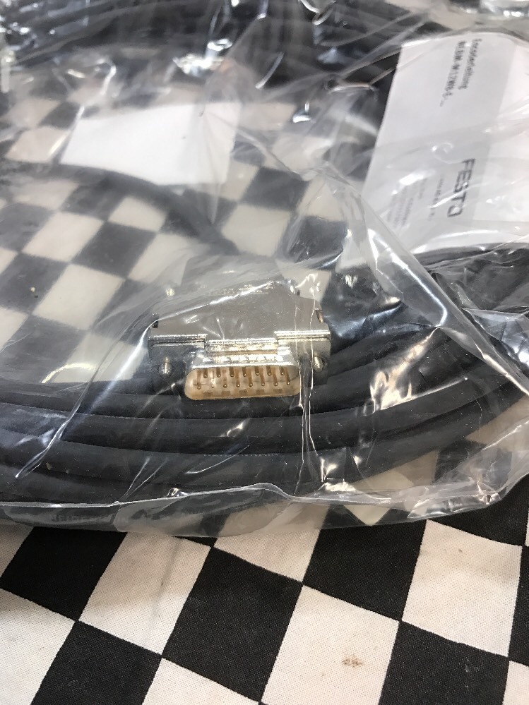 Festo ENCODER CABLE, 550320, NEBM-M12W8-E-15-N-S1G15, NEBMM12W8E15NS1G15