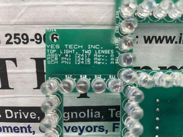 Yes Tech Top Light Two Lenses – 12417 – 12416 w/Warranty