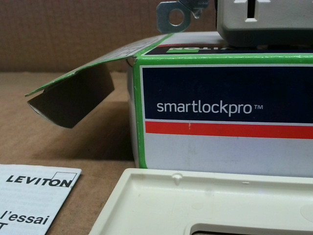 Leviton GFNT2-I Ivory Receptacle GFCI Outlet W/ Wallplate – New In Box