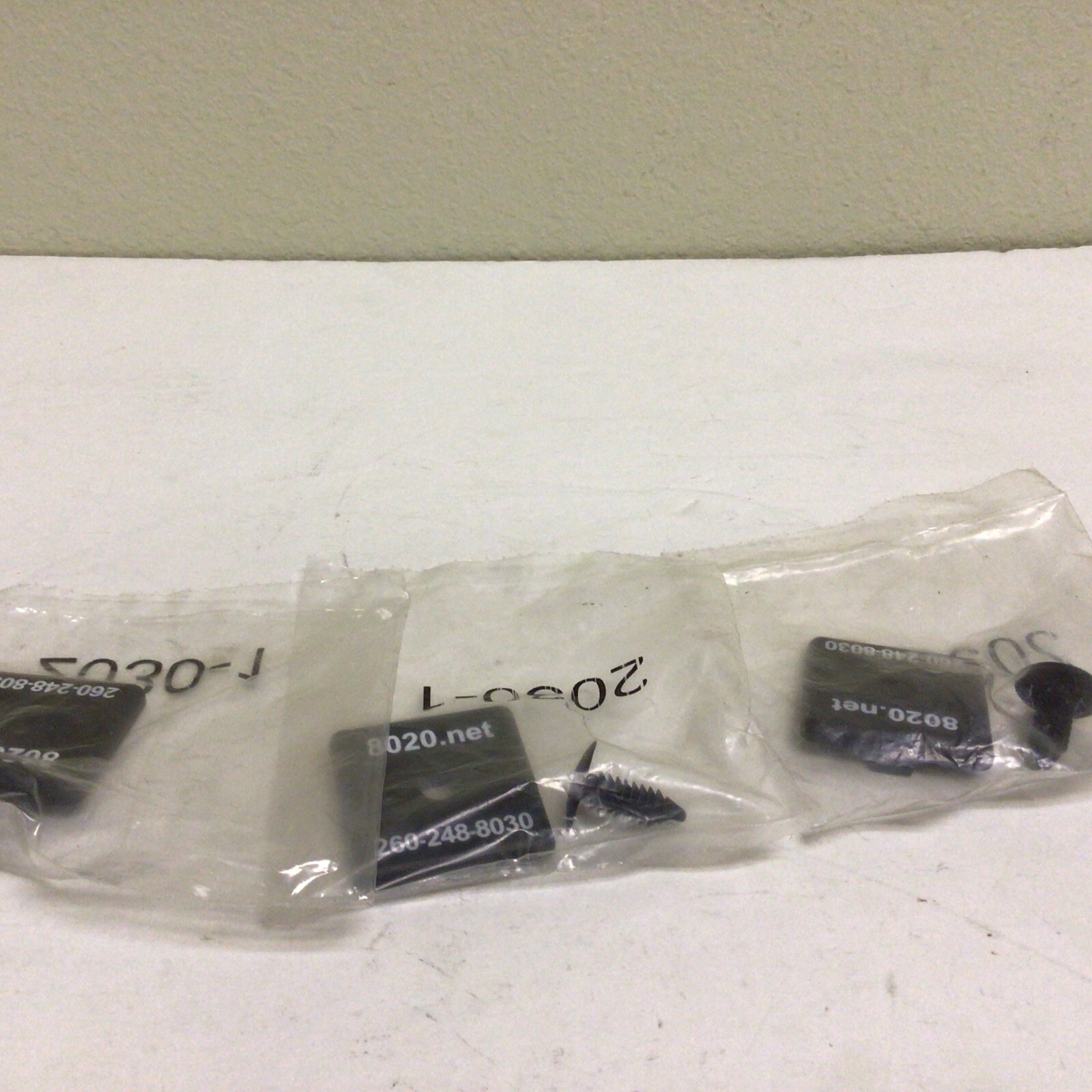 NEW, (LOT OF 3) 8020.NET 260-248-8030 FLANGE MOUNT END CAP NSNP, FREE SHIPPING
