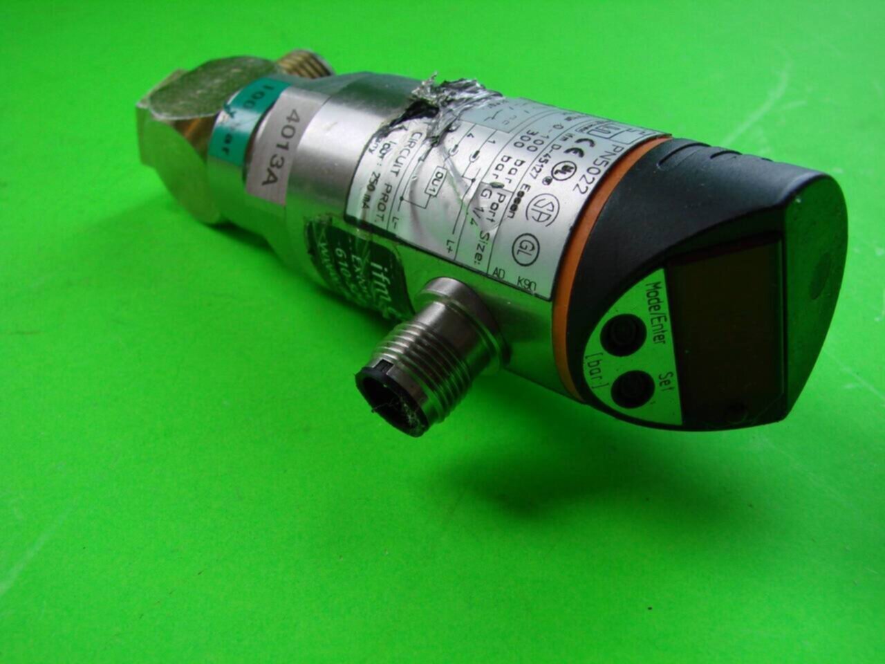IFM EFECTOR Pressure Monitor PN5022 Used #8565