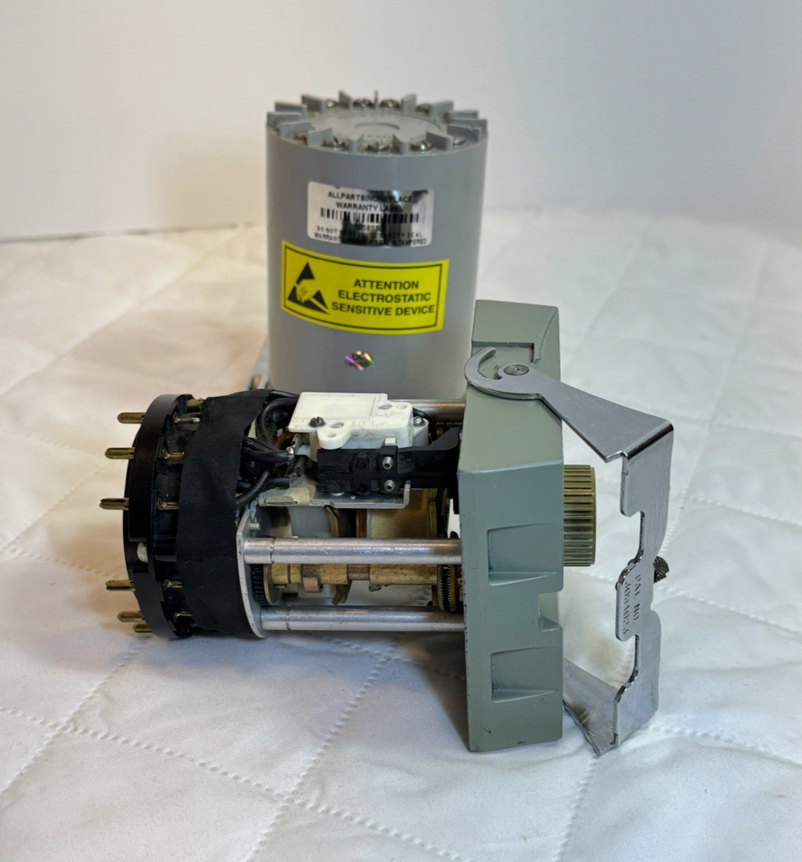 DANAHER CONTROLS HP54A6 HP54A6 Eagle Signal Reset Timer 10 Min 120VAC 60Hz