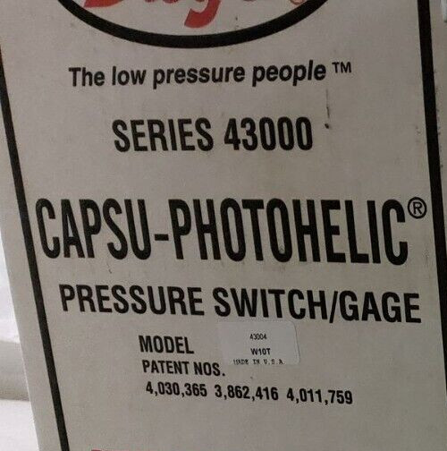 Dwyer 43004 Phothelic Pressure Switch Gauge NEW
