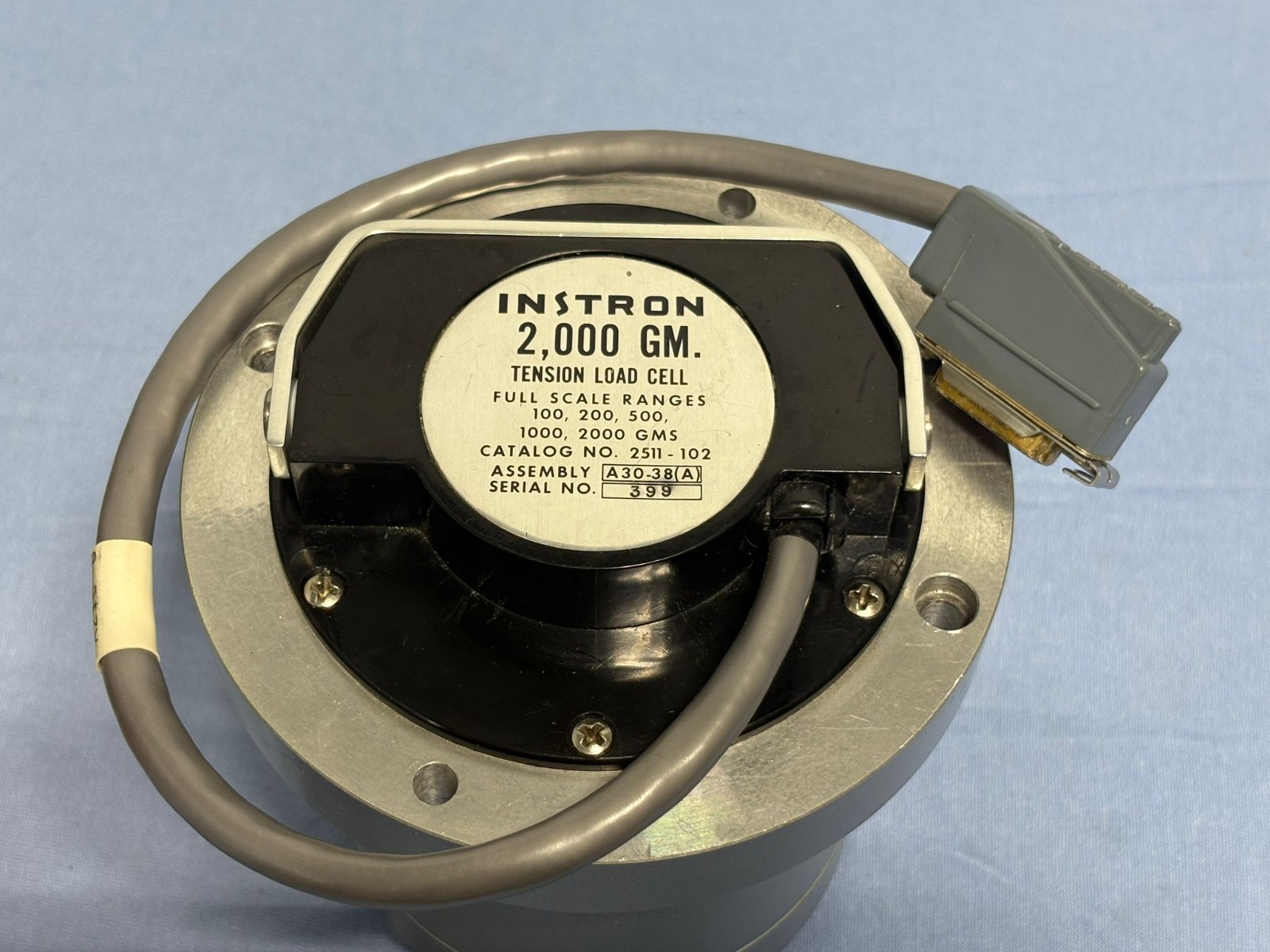 INSTRON 2000 GM. FS Ranges 100 to 2000 GMS Tension Load Cell A30-38(A), 2511-102