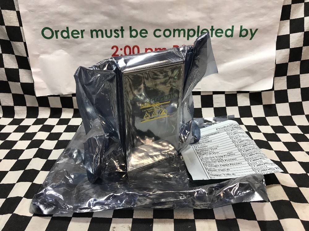SemiFlow Mass Flow Controller 1/4″ COMP, 14 SLPM, N2, SFC-2010, SHIPSAMEDAY
