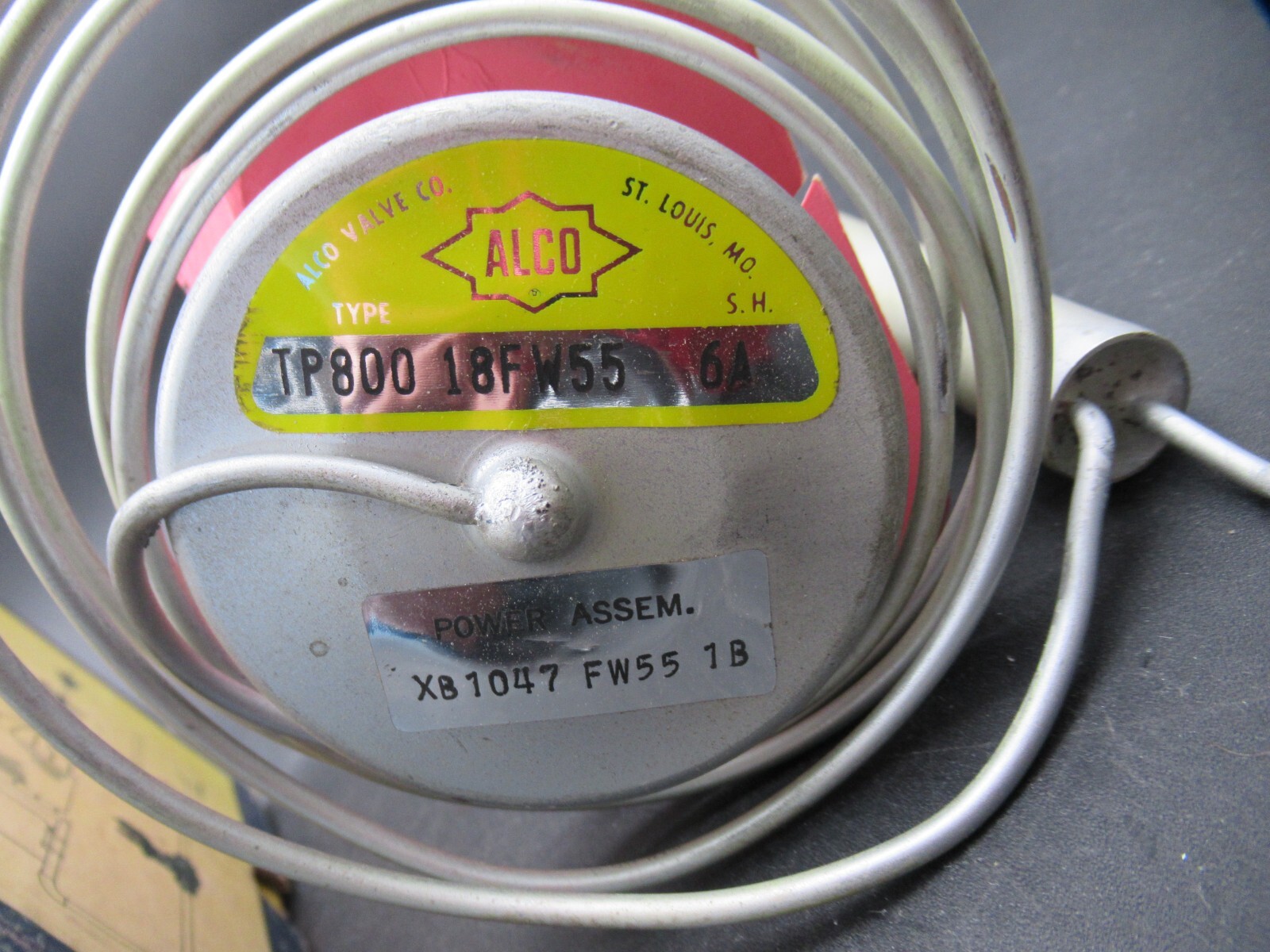 Alco XB1047-FW55-1B / TP800 18FW55 6A Multi Outlet Thermo Valve *NEW OLD STOCK*
