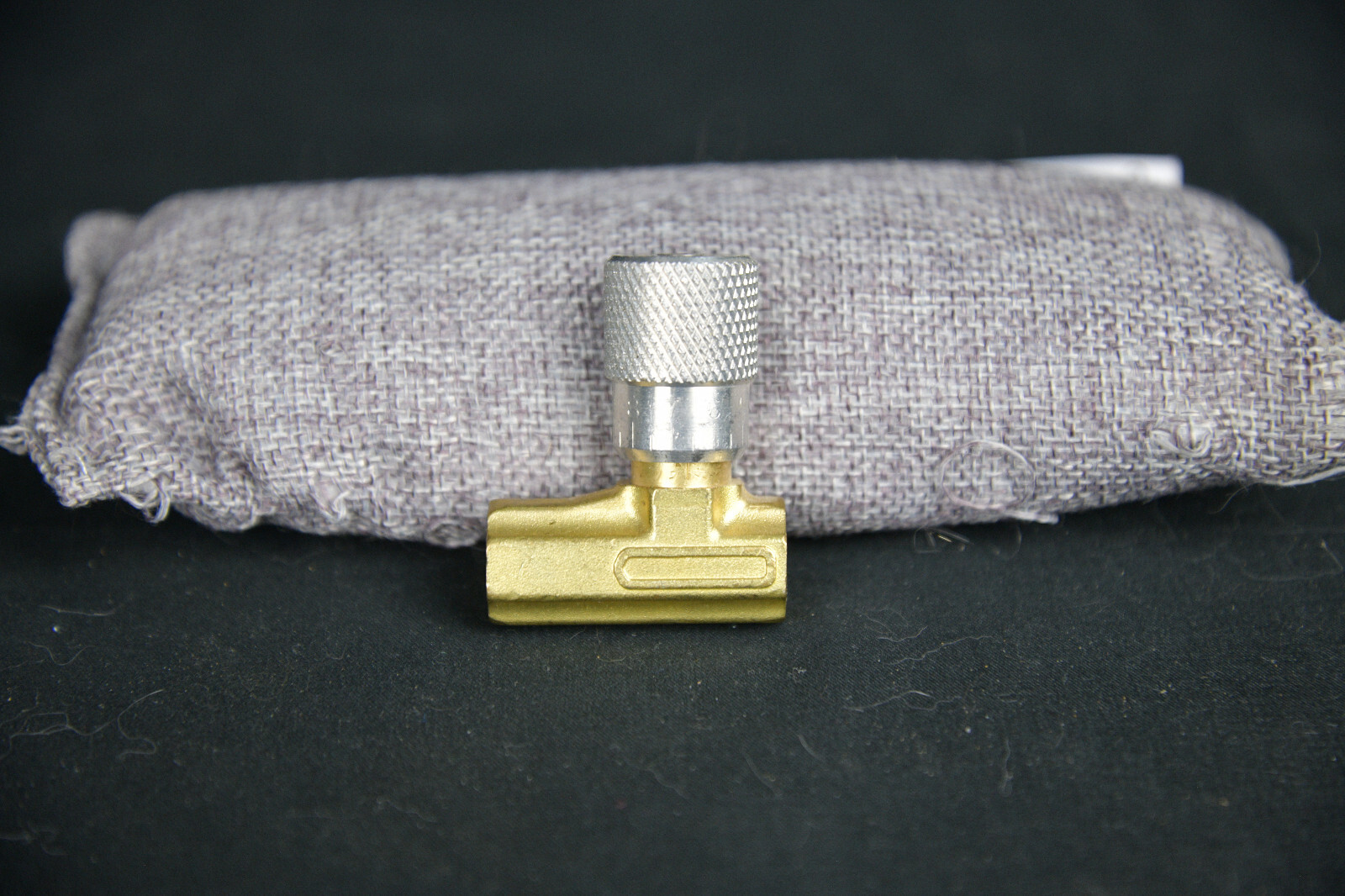 SCHRADER BELLOWS 338-1100 NEEDLE VALVE AIR FLOW CONTROL 1/4″