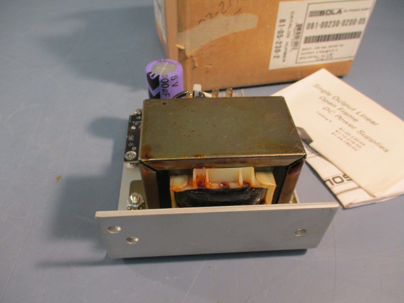 SOLA 81-05-230-02 120VAC 0.43A 47-63Hz DC POWER SUPPLY