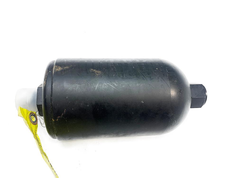 FOX Hydraulic Bladder Accumulator Nitrogen Oil GR2 FREE FAST SHIP