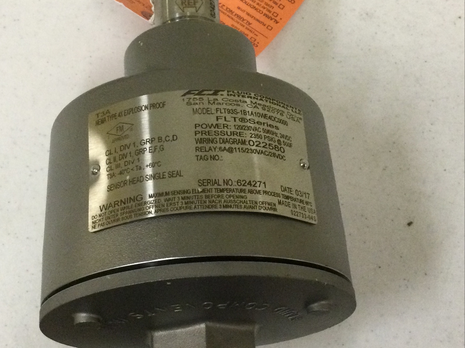 NEW, FCI FLUID COMPONENTS FLT93S-1B1A10WE4DC0000 SENSOR HEAD SINGLE SEAL 624271