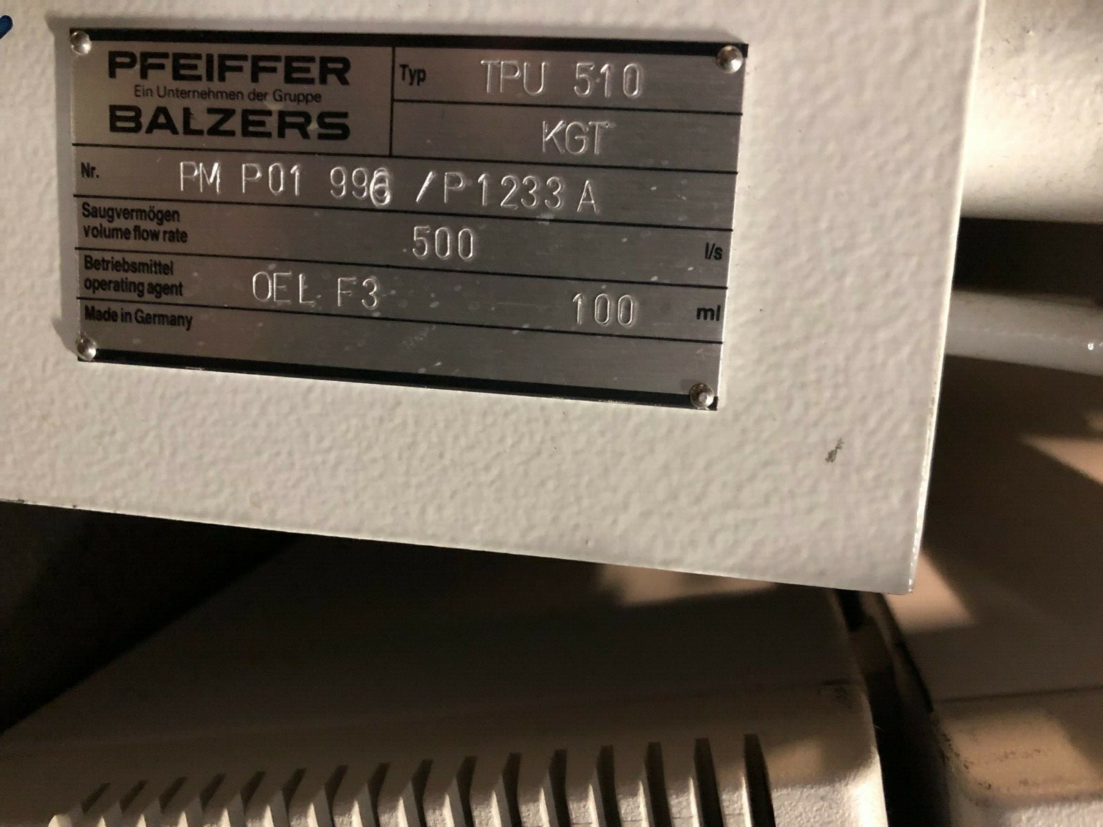 Pfeiffer TPU 510 Turbo Pump + Huntington GVA 600 C Vacuum Gate Valve w/30Day WTY