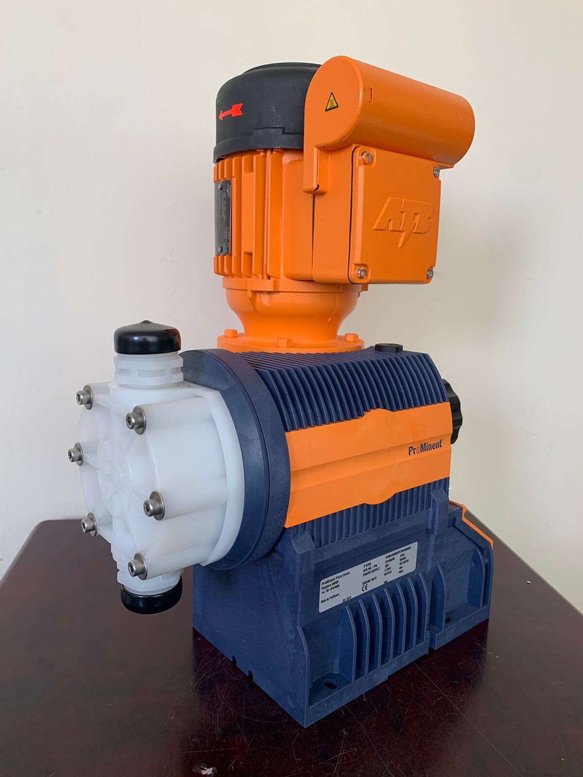 ProMinent / Metering Pump / S1BAH04084PVT0010M000 / 58psi-4bar / 230V-50/60Hz