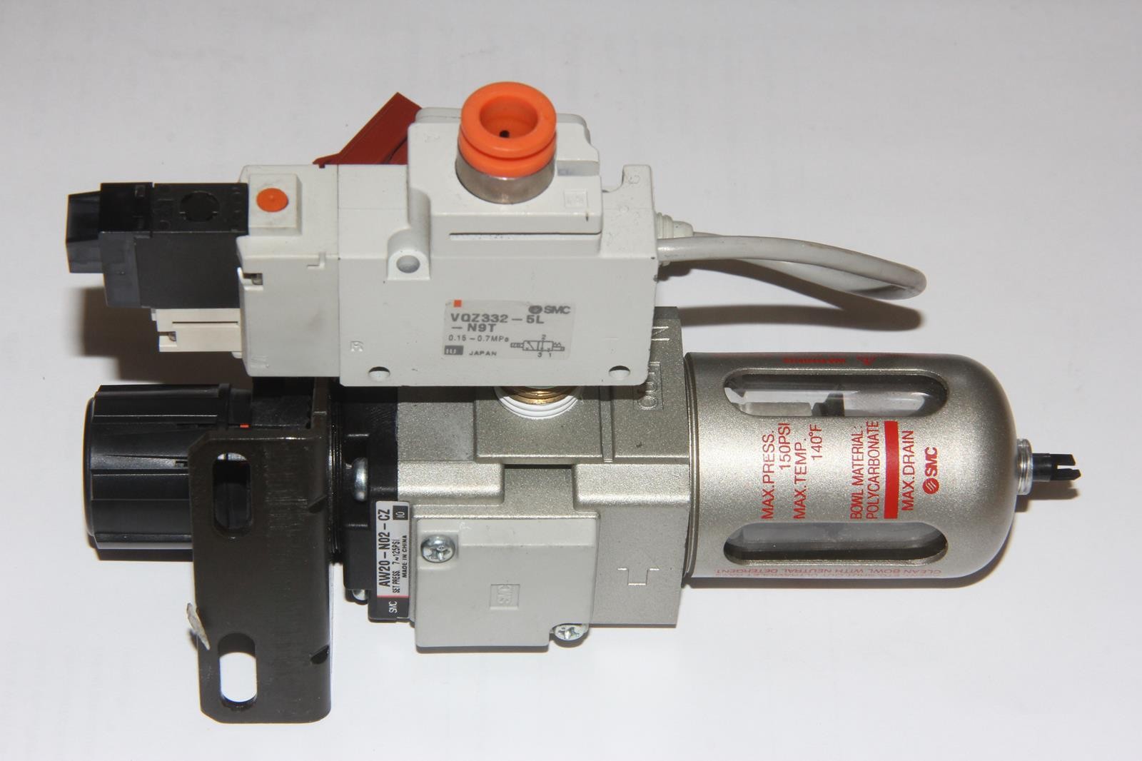 SMC AW20-N02-CZ Filter Regulator + ISE40-T1-62L Pressure Switch + VQZ332-5L-N9T