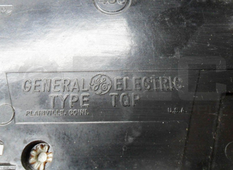 LOT OF 7 GENERAL ELECTRIC THQP120 CIRCUIT BREAKER 1 POLE 20A 120-240VAC