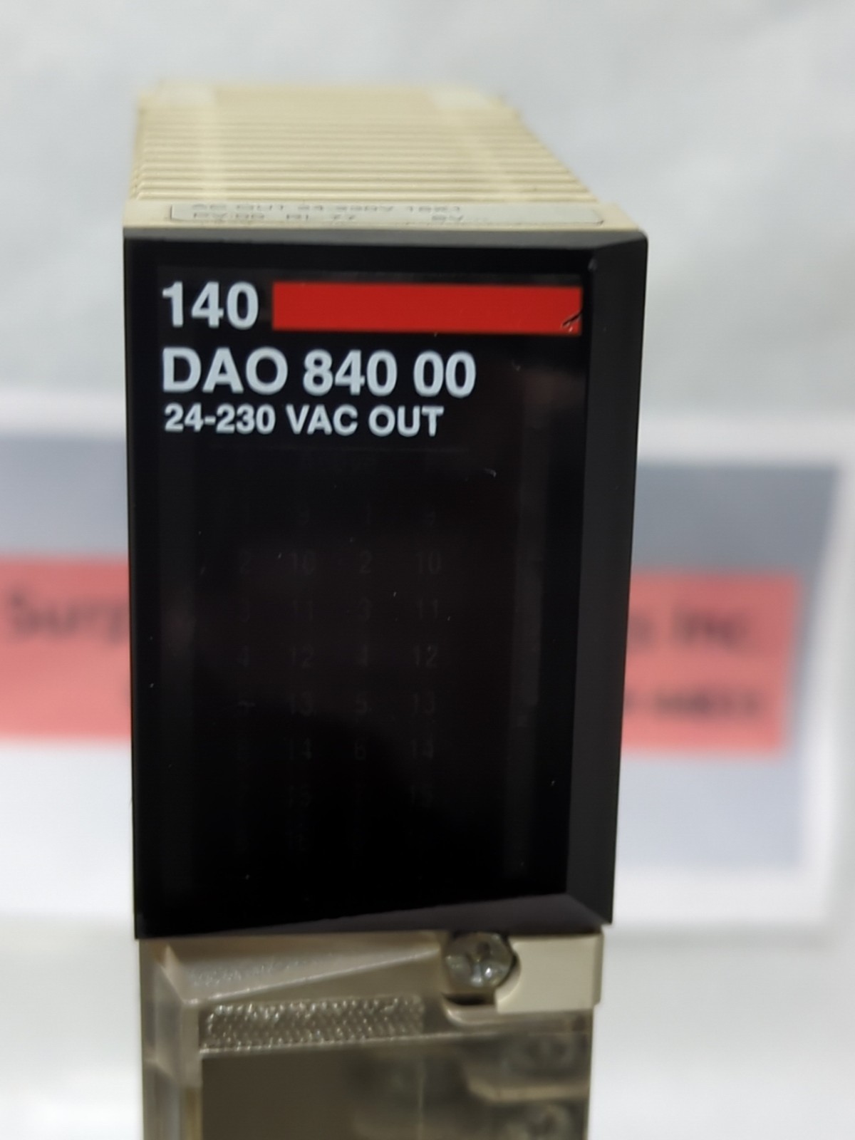 SCHNEIDER AUTOMATION,140 DAO 840 00,TSX QUANTUM OUTPUT MODULE 24-230 VAC USED
