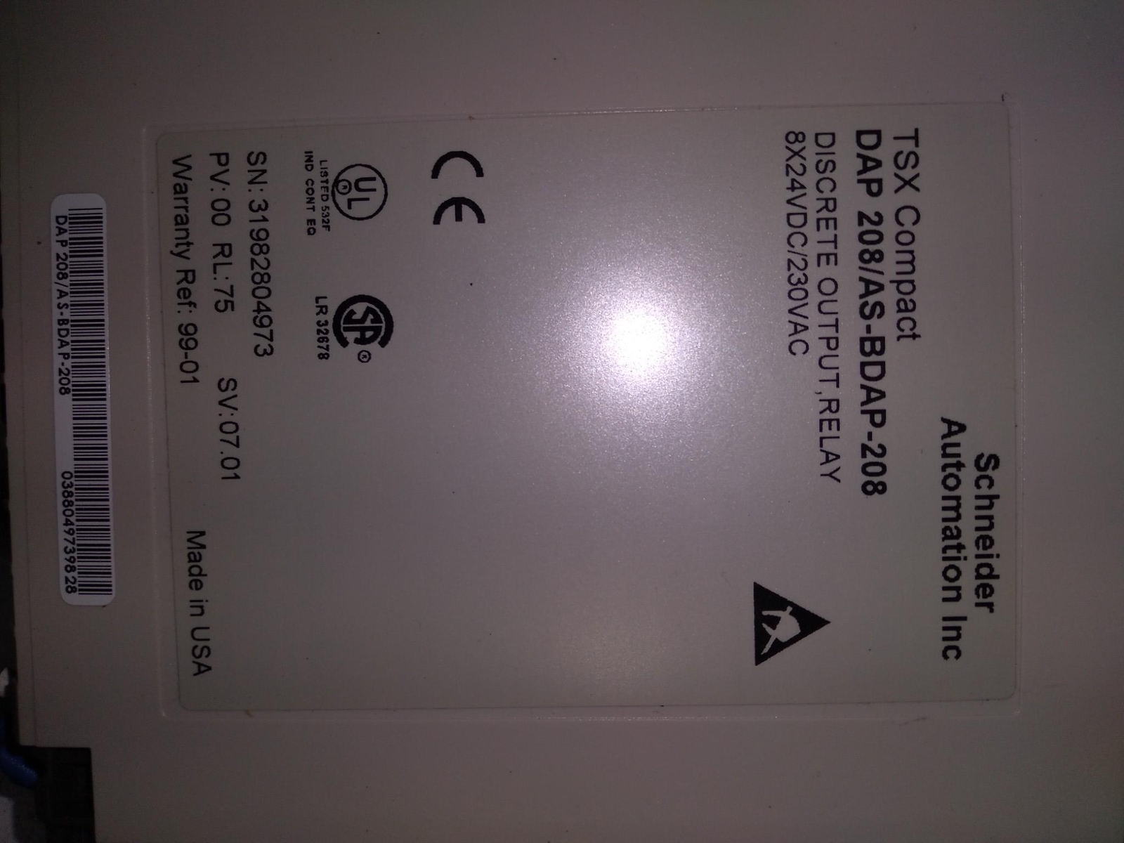 SCHNEIDER ELECTRIC TSX COMPACT DAP 208/AS-BDAP-208 DISCRETE OUTPUR RELAY 8X24VDC