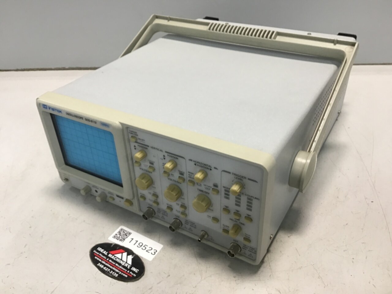 GW INSTEK Oscilloscope GOS-6112 Used #119523
