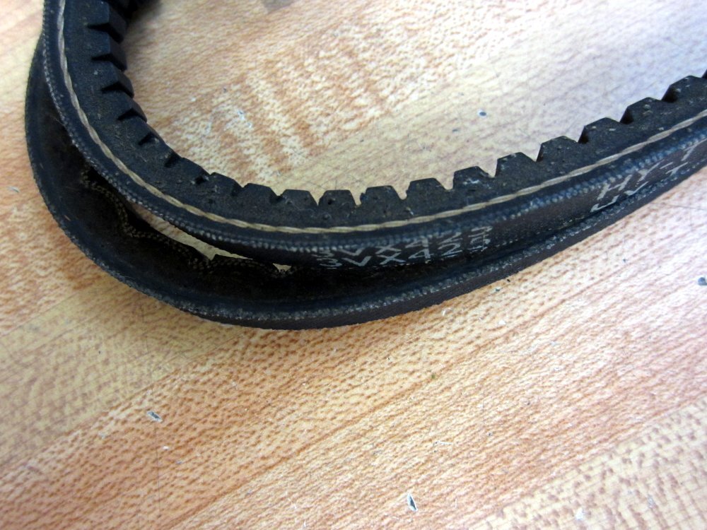 Goodyear 3VX425 Belt