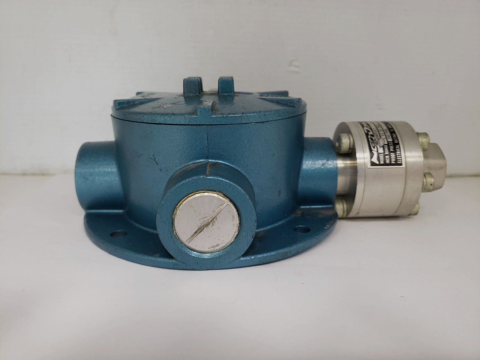NEO-DYN 300P12C7 PRESSURE SWITCH 1-20PSI RANGE 150 PROOF PRESSURE