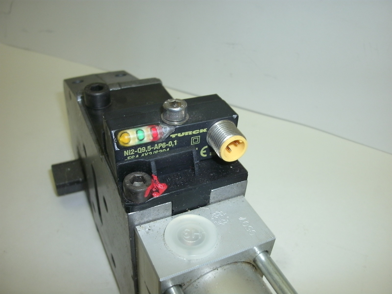 TUNKERS KU 50 V A034 T12 NPT PNEUMATIC POWER CLAMP KU 50/63 V POWER CLAMPS
