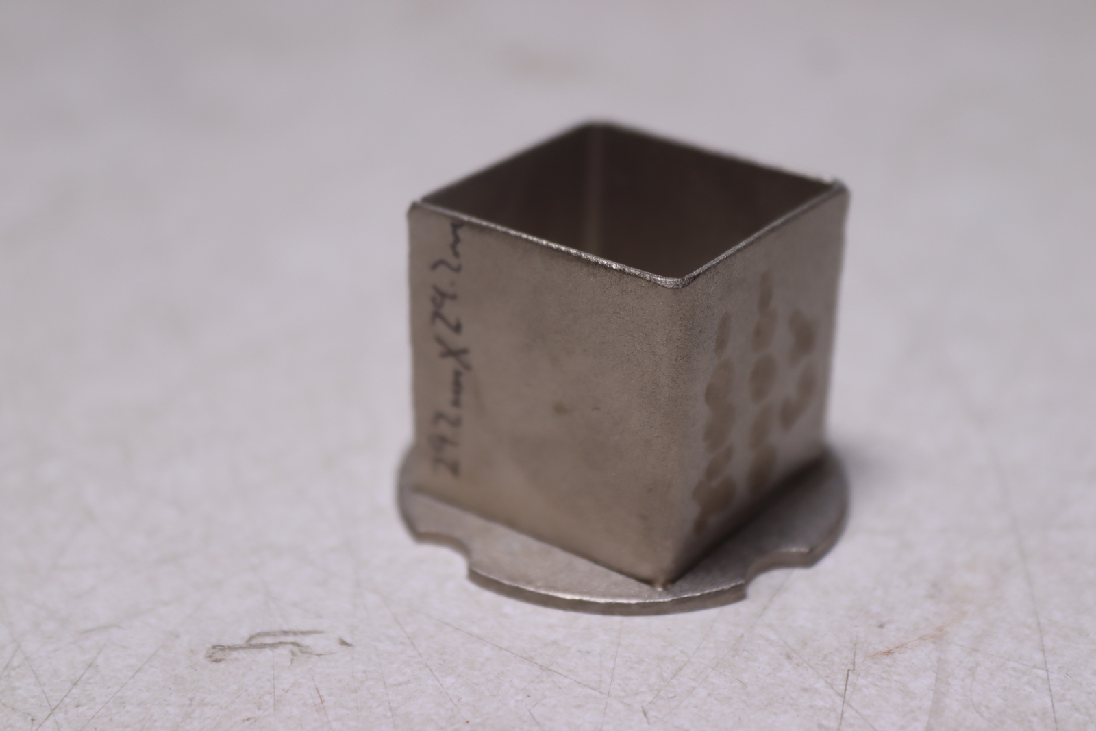 APE 8100-0000-68 28mm X 28mm REWORK NOZZLE