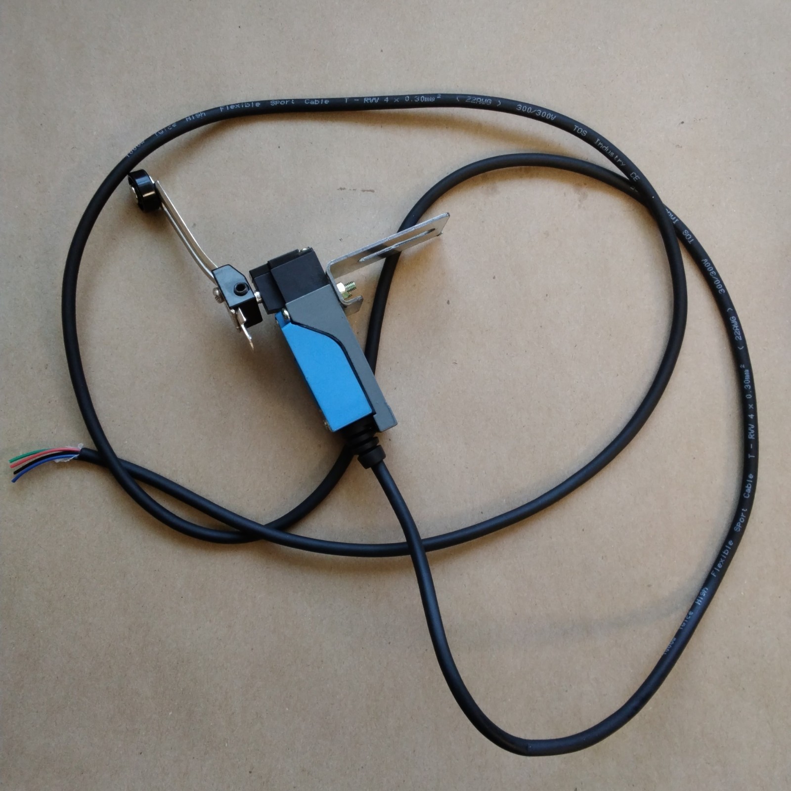 MOUJEN SWITCH MOMENTARY LIMIT SWITCH ME-8108