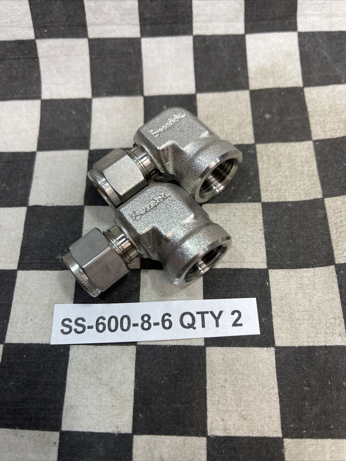SWAGELOK FEMALE ELBOW SS-810-8-8, SS-600-8-8, SS-600-8-6, LOT OF 4#1606V38