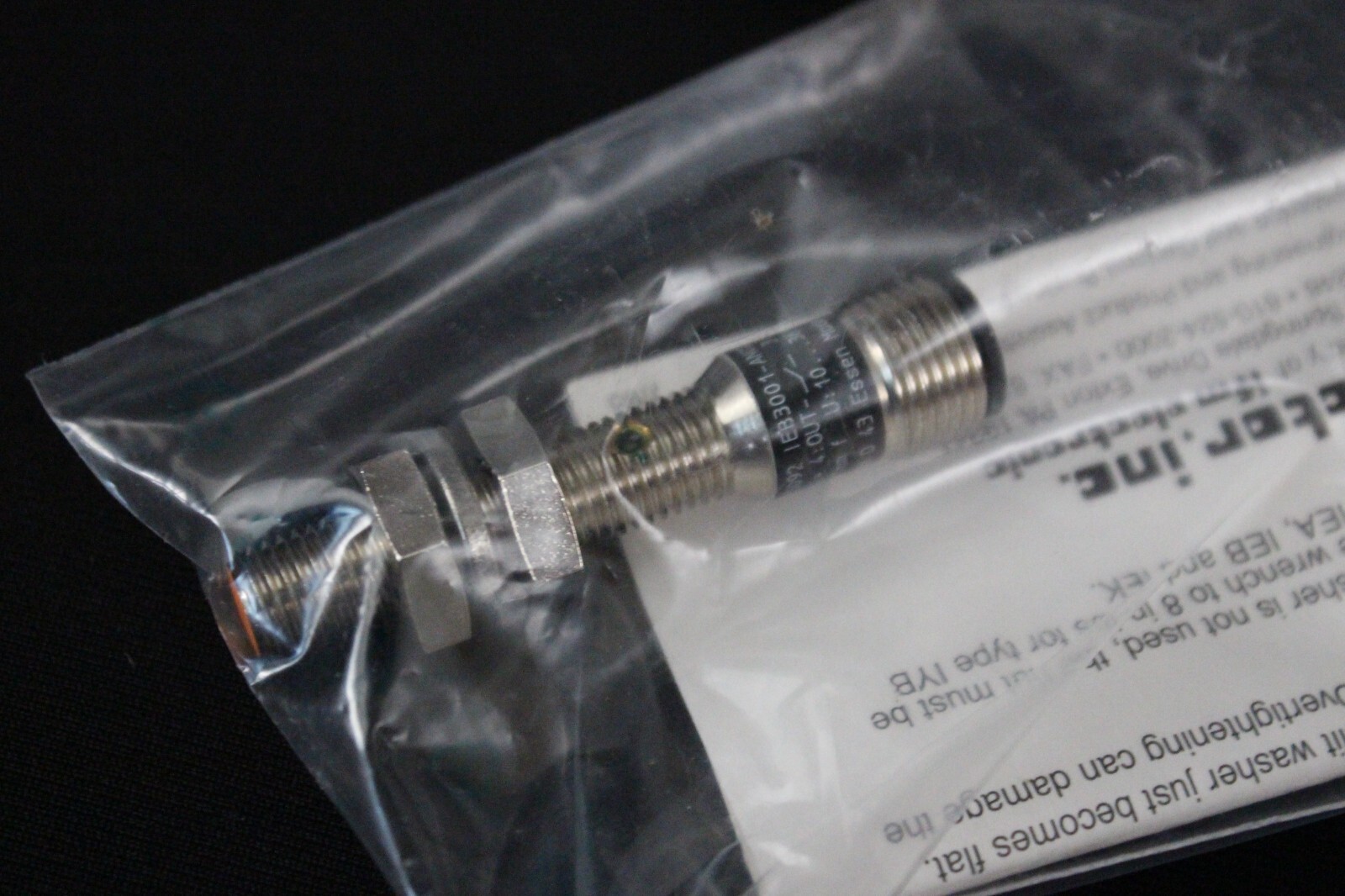 New Old Stock IFM EFECTOR IE5092 (C) SENSOR IEB3001-ANOG/US-100-DNS Germany