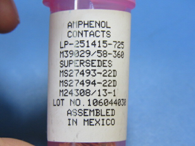 AMPHENOL D38999/24WD35PN Qty of 1 per Lot 37 Position Circular Connector Rece