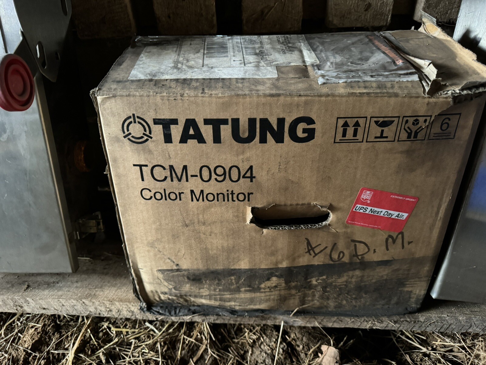 TATUNG TCM-0904, NOS